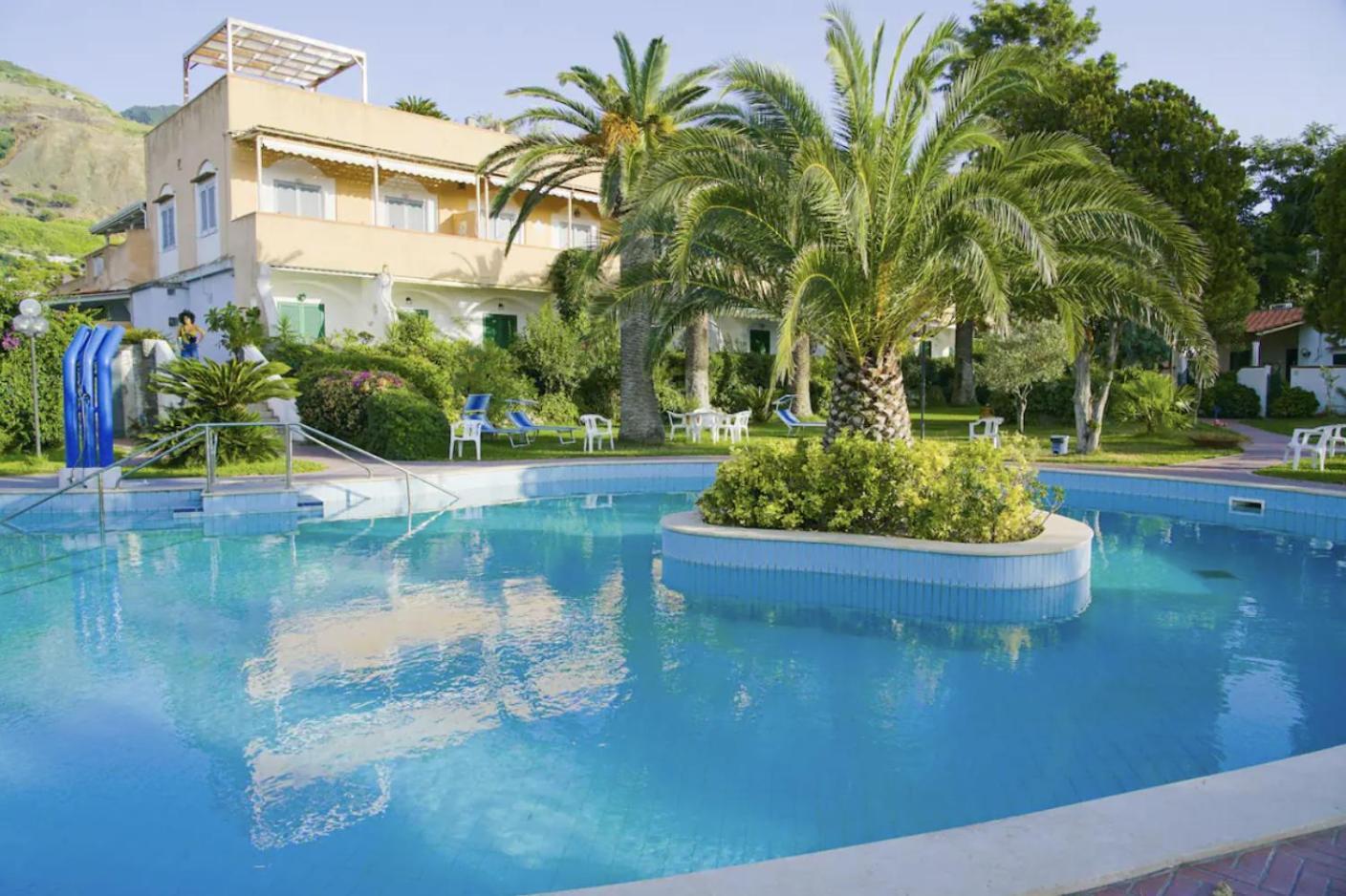 Iodio Studio - Cozy Home With Pool Ischia Eksteriør billede